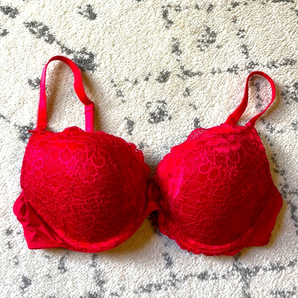 Adore Me Lace Bra - padded 38D, red